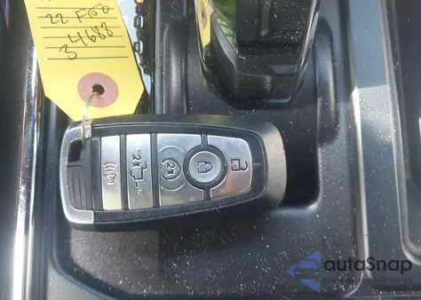 2022 Ford F-150 Xlt z USA, uszkodzony, nr VIN 1FTEW1CP2NKE60064